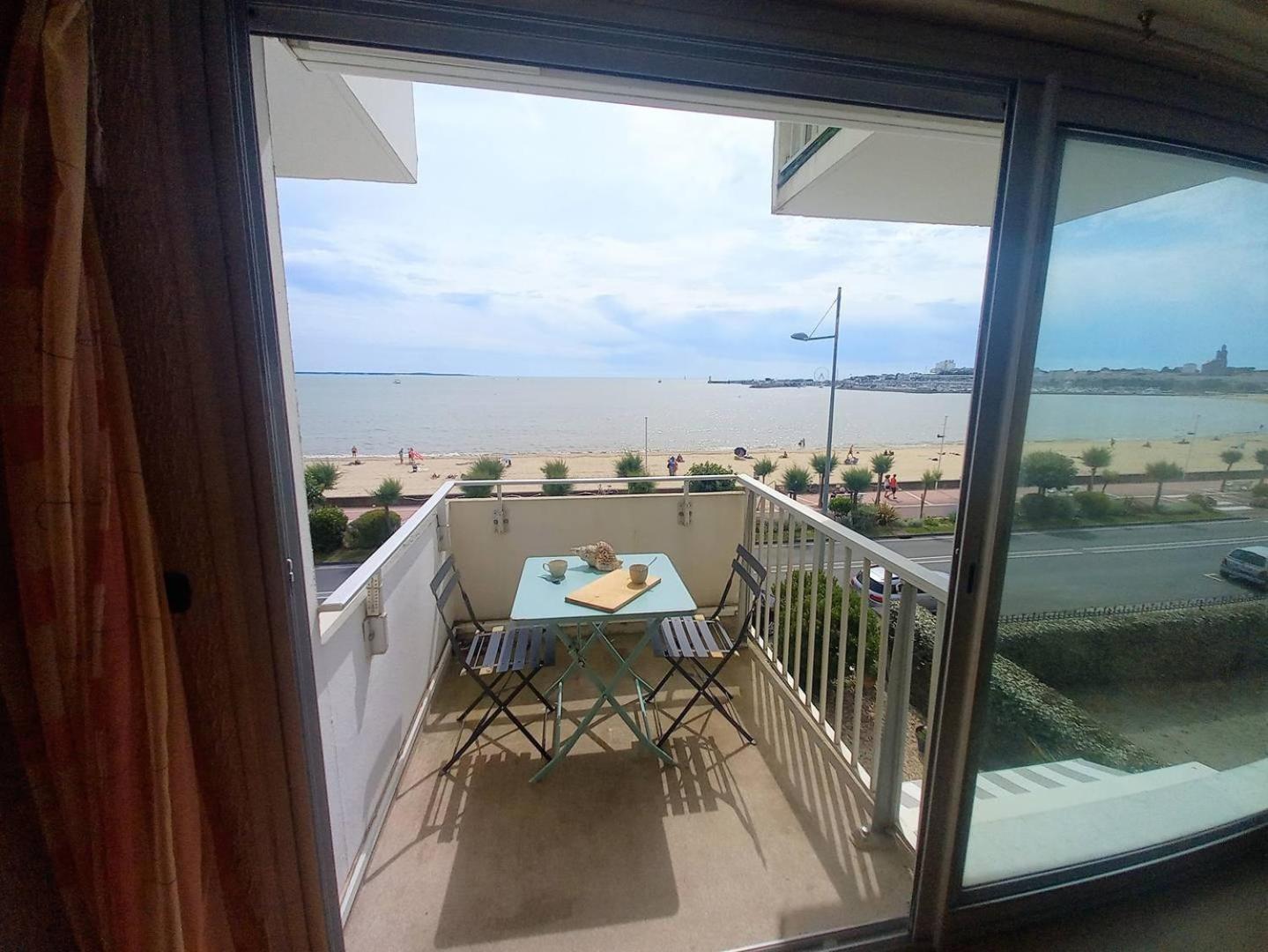 Royan - Vue Mer Pour Cet Appartement Face A La Plage - Grande Conche Εξωτερικό φωτογραφία
