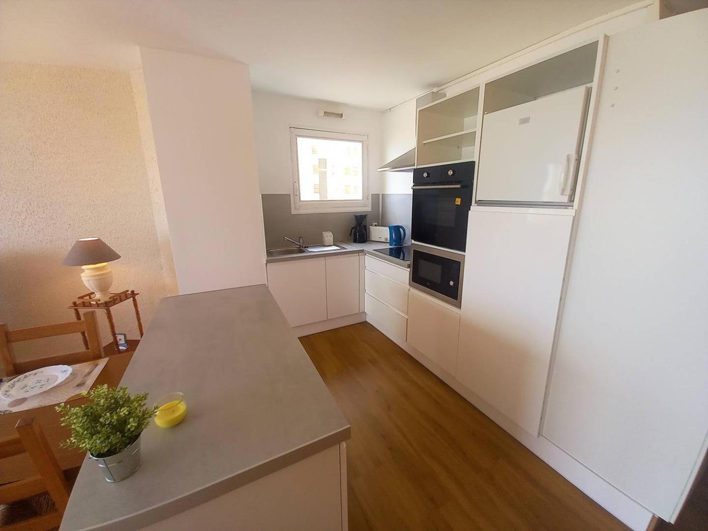 Royan - Vue Mer Pour Cet Appartement Face A La Plage - Grande Conche Εξωτερικό φωτογραφία