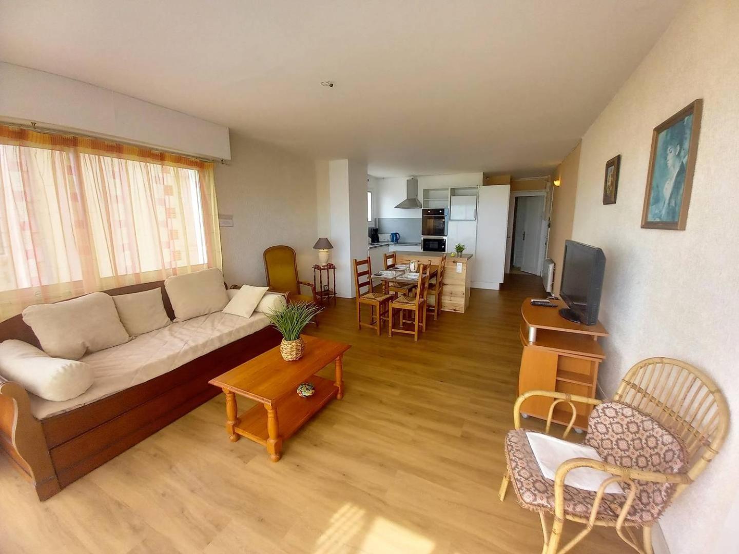 Royan - Vue Mer Pour Cet Appartement Face A La Plage - Grande Conche Εξωτερικό φωτογραφία