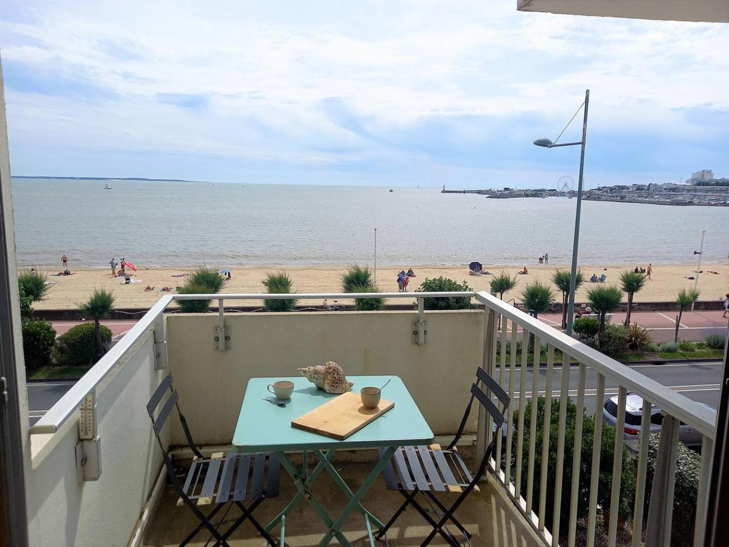 Royan - Vue Mer Pour Cet Appartement Face A La Plage - Grande Conche Εξωτερικό φωτογραφία